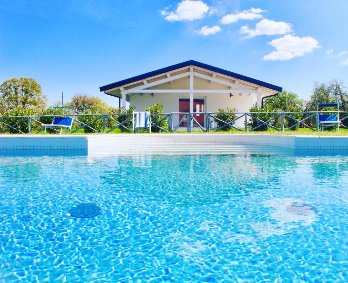 דונוראטיקו Agriturismo Re Di Fiori מראה חיצוני תמונה